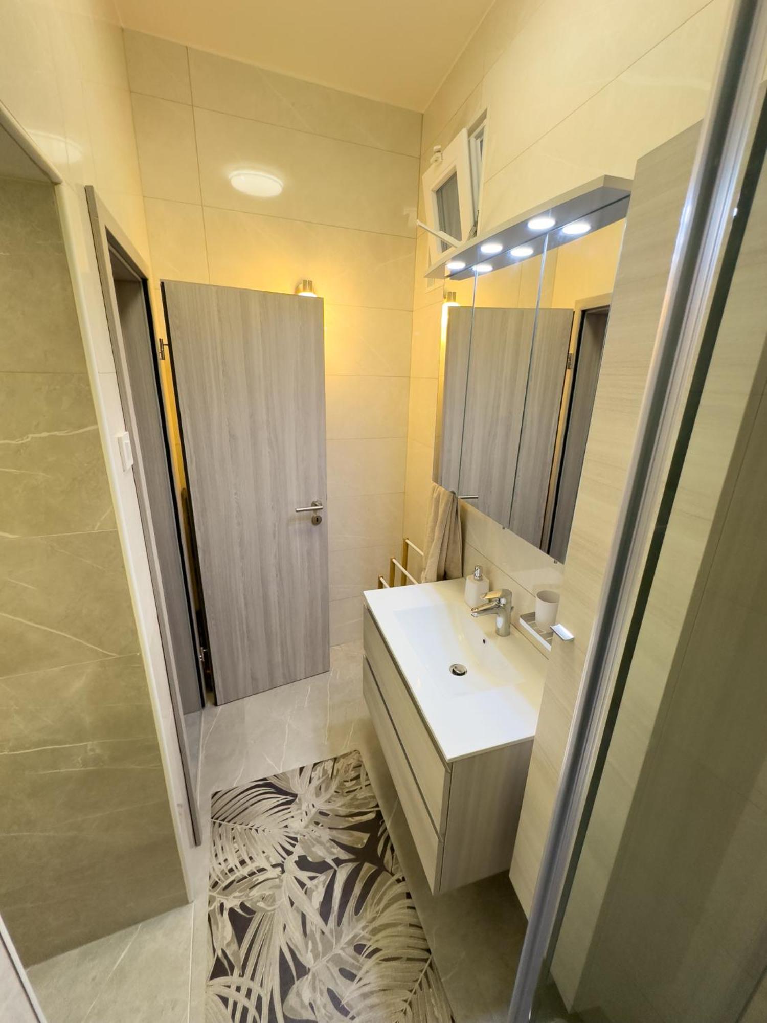 Apartments Adamas Celje Exterior photo